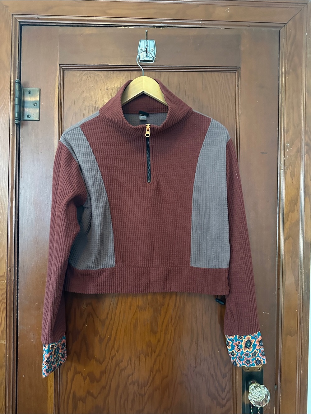 YOUER cropped fleece size medium good condition - Picture 2 of 5